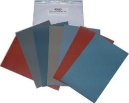 Set abrasive papers under water Agama